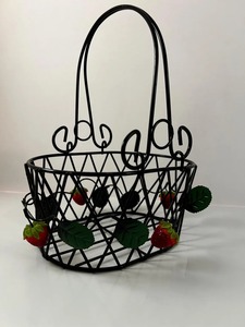 Black Modern Fruit Holder Perfect For Kitchen Storage And Everyday Fruit Presentation Fruit <b>Display</b> <b>Basket</b> Wholesale From India - Product Image 2