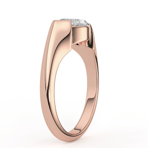 Bague minimaliste en or jaune à profil bas, avec diamant taillé en feuille, demi-sertie, style East West, solitaire moderne, bijou d'exception - Product Image 4