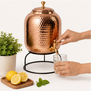 Distributeur d'eau artisanal en cuivre pur, pot de stockage d'eau en cuivre martelé ayurvédique avec robinet anti-fuite et support métallique - Product Image 4