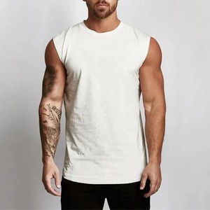 Débardeur élégant pour homme en tissu extensible doux, idéal pour l'entraînement physique, la course à pied et les tenues décontractées quotidiennes - Product Image 5