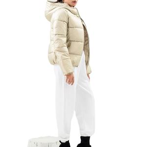Customized <b>Lightweight</b> Breathable <b>Women</b> Puffer Jacket Quilted Windbreaker Warm Down <b>Coat</b> <b>Women</b> Puffer Jacket - Product Image 3