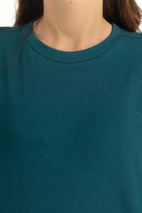 T-shirts amples en coton pour femmes, couleur vert-bleu foncé, col rond rouge, pour impression personnalisée, respirants - Product Image 5