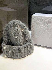 หมวกบีนนี่ถักประดับพลอยเทียมสำหรับผู้หญิงหมวกแบบสวมศีรษะแบบนุ่มมีกระดุมข้อมือสำหรับฤดูหนาวอุปกรณ์เสริมสำหรับสภาพอากาศหนาวเย็นล่าสุด - Product Image 5