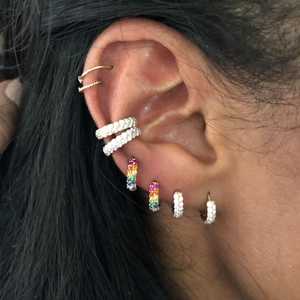 ต่างหูแบบหนีบเพชรสองแถว ประดับเพชรแบบ Pave ไม่ต้องเจาะหู ขายส่ง ทอง 14k 18k เพชรทรงกลม เพชรเลี้ยงในห้องปฏิบัติการ ต่างหูแบบ Hugger ชิ้นเดียว - Product Image 4