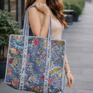 Bolso Tote de Algodón 100% Hecho a Mano para Mujer, con Estampado Animal, Moderno y a la Moda, con Cierre Abierto, Lavable - Product Image 1