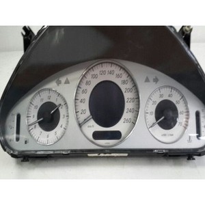 Panel de Instrumentos (Velocímetro) para Coupe GK 2001-2009, Usado, OEM A2115403011 - Product Image 3