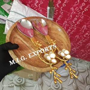 Super Offre 2026 : Ensemble de Couverts en Acier Inoxydable Doré – Cuillères et Fourchettes en Métal Fini Doré à Vendre - Product Image 6