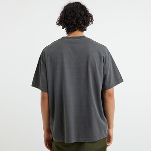 T-shirt en coton gris foncé surdimensionné pour homme, manches courtes, col rond, couleur unie, vêtement décontracté, jersey tricoté - Product Image 2