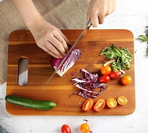Planche à découper en bois décorative pour la cuisine, conçue pour une préparation alimentaire pratique et élégante, planche à découper au prix de gros - Product Image 2