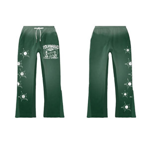 Ensemble de survêtement d'hiver grande taille pour homme avec pantalon évasé et empilé, et sweat à capuche, orné d'un patch brodé et d'une applique lettre imprimée sur mesure - Product Image 3