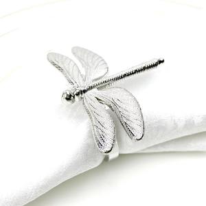 Les anneaux de serviette en métal uniques s'adaptent parfaitement aux événements, célébrations et moments sur les réseaux sociaux, et sont magnifiques à photographier. - Product Image 4