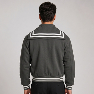 Chaqueta Varsity con Capucha Gris Oscuro para Hombre con Rayas Blancas, Corte Regular, Ropa Casual de Otoño - Product Image 2