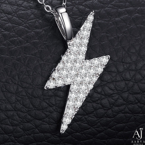 Pendentif Éclair en Argent Sterling 925 et Moissanite, Collier Micro-Serti pour Femme - Product Image 3