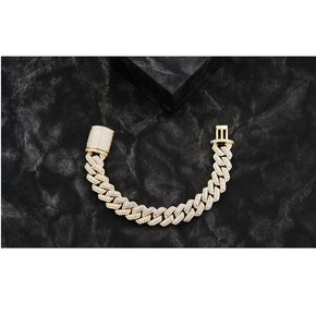Bracelet Hip Hop Élégant en Argent 925, Maillons Cubains avec Diamants Certifiés Scintillants pour une Mode Moderne - Product Image 1