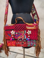 Pochette brodée indienne en patchwork, faite à la main, en tissu, pour soirée, mariage, fête, cadeau pour femme, idéale pour les fêtes et les événements.