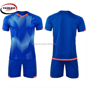 เสื้อฟุตบอลยูนิเซ็กซ์ปี 2024 คุณภาพเยี่ยม ระบายอากาศได้ดี ป้องกันแบคทีเรีย น้ำหนักเบา เหมาะสำหรับทุกฤดูกาล - Product Image 4