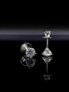 Pendientes Clásicos de Diamantes Redondos con Corte Brillante, Engaste de Puntas, Cierre de Rosca, Joyería de Boda para Mujer - Product Image 2