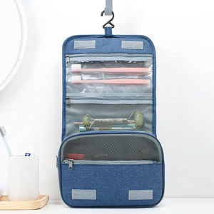 Trousse de Maquillage de Voyage Portable et Respirante, Pochette de Soins Personnels Multicouche avec Poches Transparentes, Sangle Réglable et Fermeture Éclair pour Soins de la Peau - Product Image 6