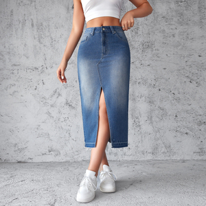 Jupe crayon en jean taille haute longueur mi-mollet avec fente avant pour femme - Product Image 6