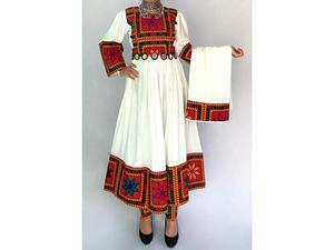 Robes Kuchi afghanes Robe kuchi vintage ethnique tribale, robes de fête Kuchi afghanes/pakistanaises à couleurs vives - Product Image 2