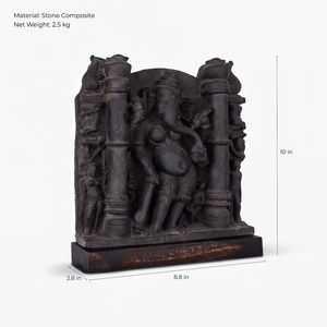 Sculpture Vinayaki |   Réplique d'art de temple hindou du XIXe siècle, représentant une Ganesha féminine rare, provenant d'un musée. - Product Image 5