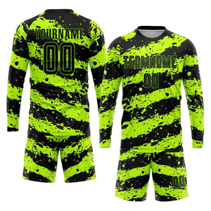 ชุดฟุตบอลแบบ sublimated โพลีเอสเตอร์ 100% ราคาถูก ปรับแต่งได้ พร้อมกางเกงขาสั้น ไซส์ใหญ่ ระบายอากาศได้ดี คุณภาพสูง สำหรับทุกเพศ - Product Image 5