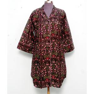 เสื้อเชิ้ตผู้หญิงผ้าฝ้ายลำลองลายดอกไม้แขนยาวดีไซน์กระเป๋าเรียบง่ายผ้าทอระบายอากาศได้ดีทรงหลวม - Product Image 1