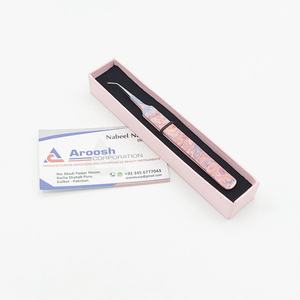 Pince à épiler diamantée en acier inoxydable enduite de papier professionnel à 45 degrés pour l'extension de cils Logo personnalisé de haute qualité pointu - Product Image 5