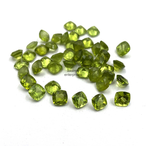 Peridoto natural tallado en forma de cojín, piedras preciosas de 4 mm, peridoto verde facetado, piedras sueltas calibradas, cuentas de peridoto para la fabricación de colgantes de joyería. - Product Image 3