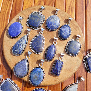 Collier pendentif en laiton plaqué argent avec lapis-lazuli naturel, serti en clos, fait main, formes multiples, style bohème, unisexe, cadeau de fête, haute qualité - Product Image 6