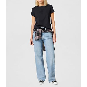 T-shirts pour femmes à manches courtes de qualité export, vêtements de sport personnalisés, design à manches chauve-souris et panneaux latéraux, t-shirts de sport pour femmes - Product Image 2