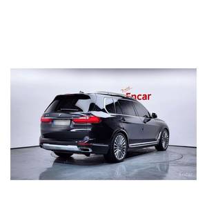 BMW X7 XDrive40i Août 2022 7 places Sièges en cuir Boîte de vitesses automatique avec caméra de recul Design Pure Excellence 63 521 km - Product Image 2