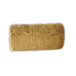 Red de Fibra de Coco Natural para el Control de la Erosión y la Estabilización del Suelo en Pendientes, Riberas de Ríos y Áreas de Jardinería - Product Image 1
