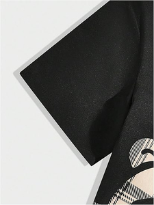 Conjunto de Dos Piezas de Verano para Hombre Personalizado con Camiseta de Manga Corta de Algodón Liso y Pantalones Cortos de Tela Transpirable, Perfecto para Uso Diario - Product Image 2