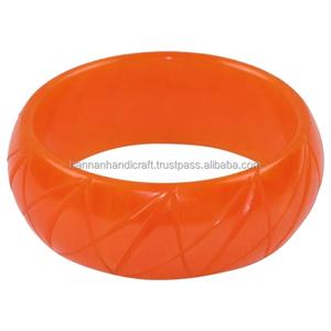 กำไลเรซิ่นอีพ็อกซี่ เครื่องประดับเรซิ่นแบบไม่ซ้ำใคร กำไลเรซิ่นสั่งทำ กำไลดีไซน์ศิลปะ ผลิตในอินเดีย - Product Image 6