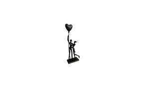 Statue de couple en fer forgé faite à la main avec ballon cœur pour décoration d'anniversaire sur le thème de l'amour et décoration de table de chevet de chambre à coucher, provenant d'Inde - Product Image 4