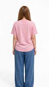 Oneten Apparel Camiseta de manga corta con cuello redondo y estampado de letras rosas para mujer, camiseta informal holgada de verano - Product Image 3