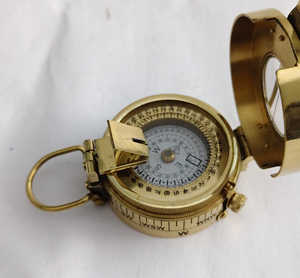 เข็มทิศทองเหลืองแท้พร้อมเลนส์กระจกมองเห็น ขนาดพกพา สำหรับการเดินเรือ - Product Image 6