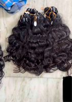 Cheveux naturels bouclés indiens Remy de qualité supérieure, cuticules alignées, sans nœuds, double trame machine, toutes couleurs, prix bas, fabricant