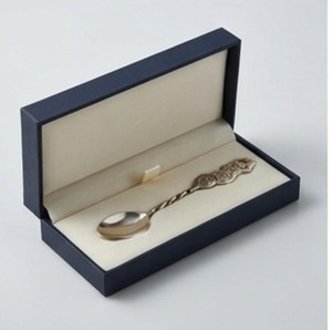 Cuillère à thé vintage en acier inoxydable, plaquée argent, manche long, finition miroir, design durable pour le thé et le café - Product Image 6