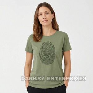 Camiseta de Mujer de Corte Holgado con Estampado Personalizado, Color Beige, Fabricada en Algodón Suave, Venta al Por Mayor para Boutiques - Product Image 4