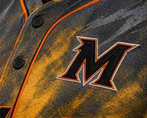 Maillot de baseball personnalisé pour homme, manches courtes, boutons sur le devant, imprimé par transfert thermique, polyester, évacuation de l'humidité, équipe Malvan, 220g - Product Image 4