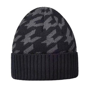 New Men's and Women's Autumn and Winter <b>Hats</b> Letter Beanie Knitted <b>Hat</b> Reversible Versatile <b>Warm</b> Designer Woolen Keep <b>Hat</b> Cap - Product Image 6