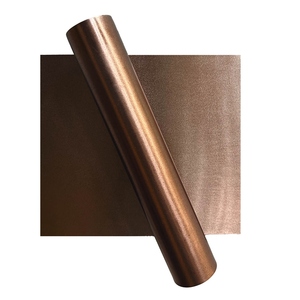 Applique murale intérieure moderne minimaliste en cuivre avec éclairage LED, idéale pour les tableaux, les miroirs, les galeries et la décoration artistique. - Product Image 3