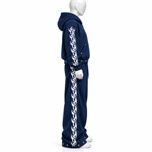 Survêtement Streetwear Homme Personnalisé avec Logo Brodé et Strass, en Molleton 100% Coton Épais, En Stock AMSEC - Product Image 3