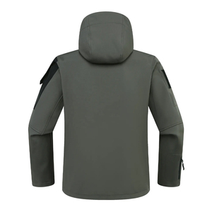เสื้อแจ็คเก็ตยุทธวิธีแบบ unisex สีเขียวมะกอก มีฮู้ด กระเป๋าหลายช่อง กันลม กันน้ำ เหมาะสำหรับกิจกรรมกลางแจ้ง - Product Image 3