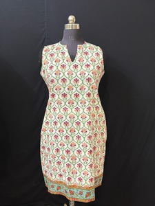 Robe en coton faite à la main avec imprimé floral indien, sans manches, mi-longue, avec poches, tenue décontractée d'été pour les vacances - Product Image 5