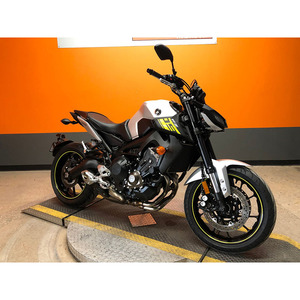 Motocyclette Yamaha FZ-09 d'occasion 2017 - Product Image 2