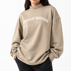 เสื้อโอเวอร์ไซส์คอเต่า แขนยาว ผ้าคอตตอนเทอร์รี่น้ำหนักเบา ทรงหลวม ไหล่ตก ปลายแขนและชายเสื้อแบบริบ ผู้ผลิตและจัดจำหน่ายเสื้อผ้าแบรนด์ส่วนตัว - Product Image 1