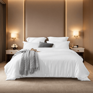 Ensemble de housse de couette en microfibre de qualité supérieure, couleur unie, surdimensionné, blanc rose, comprenant 1 housse de couette et 2 taies d'oreiller - Product Image 1